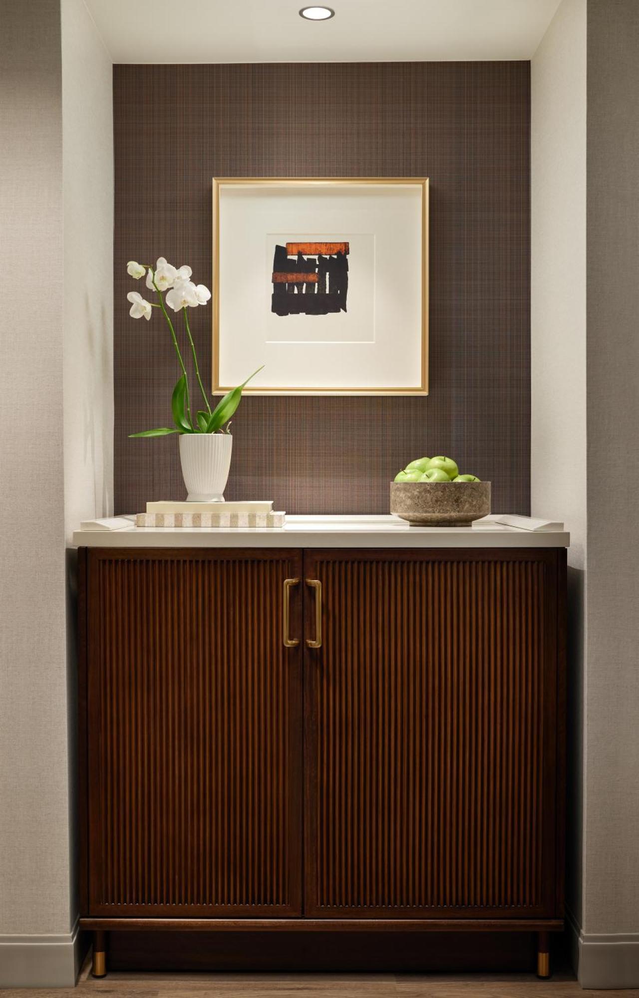 King Room with Roll-In Shower - Disability Access