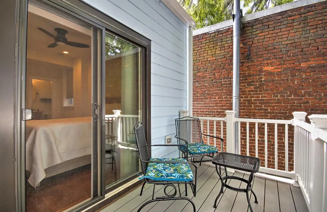 Peggys Place D C Home With Deck Near Downtown!-1