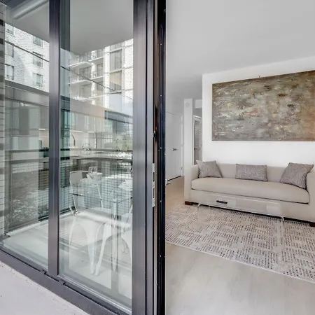 Global Luxury Suites At Capitol Hill-2