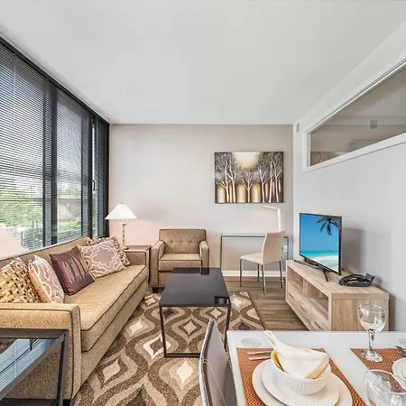 Global Luxury Suites In Downtown Bethesda-3